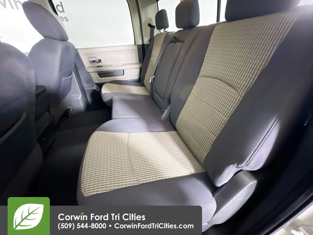Used 2010 Gray Ram SLT image 26