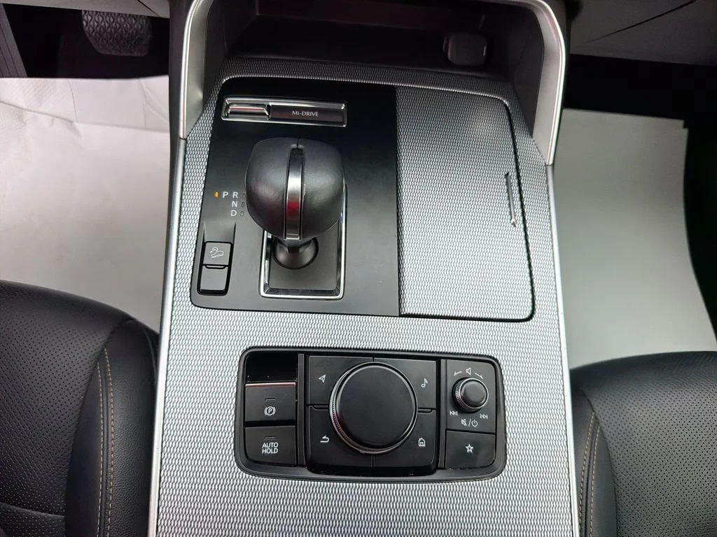 Used 2025 Black Mazda 3.3 Turbo Preferred image 26