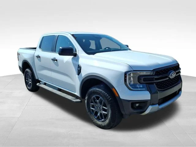 Used 2025 White Ford XLT image 13