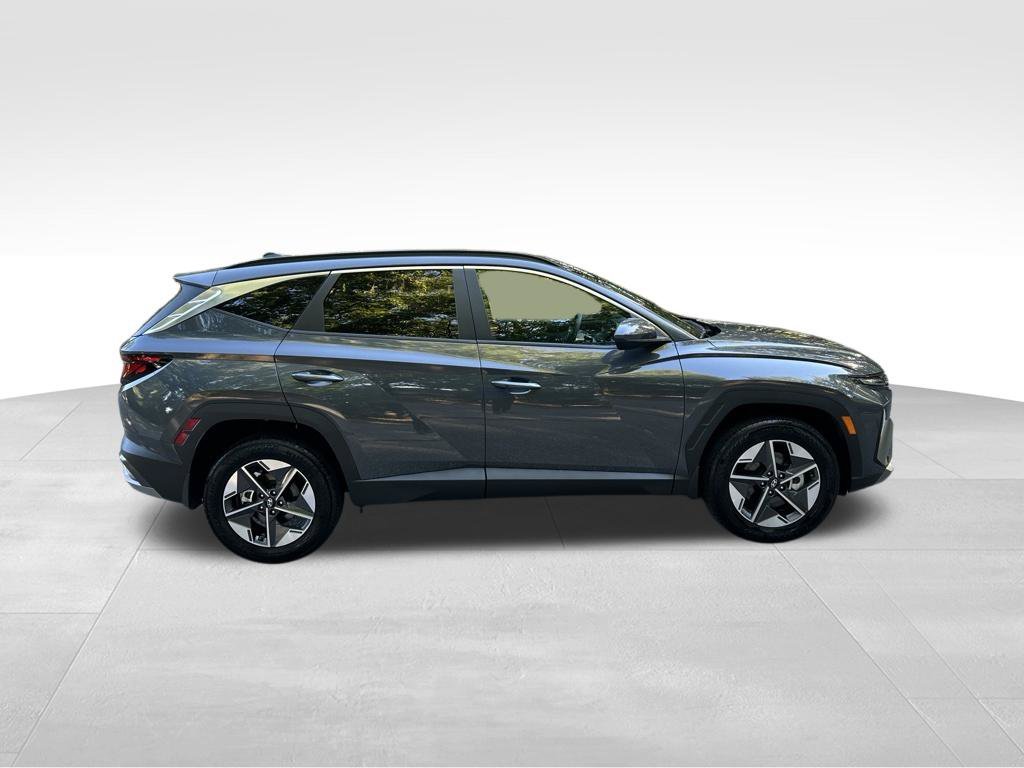 Used 2026 Gray Hyundai SEL image 7