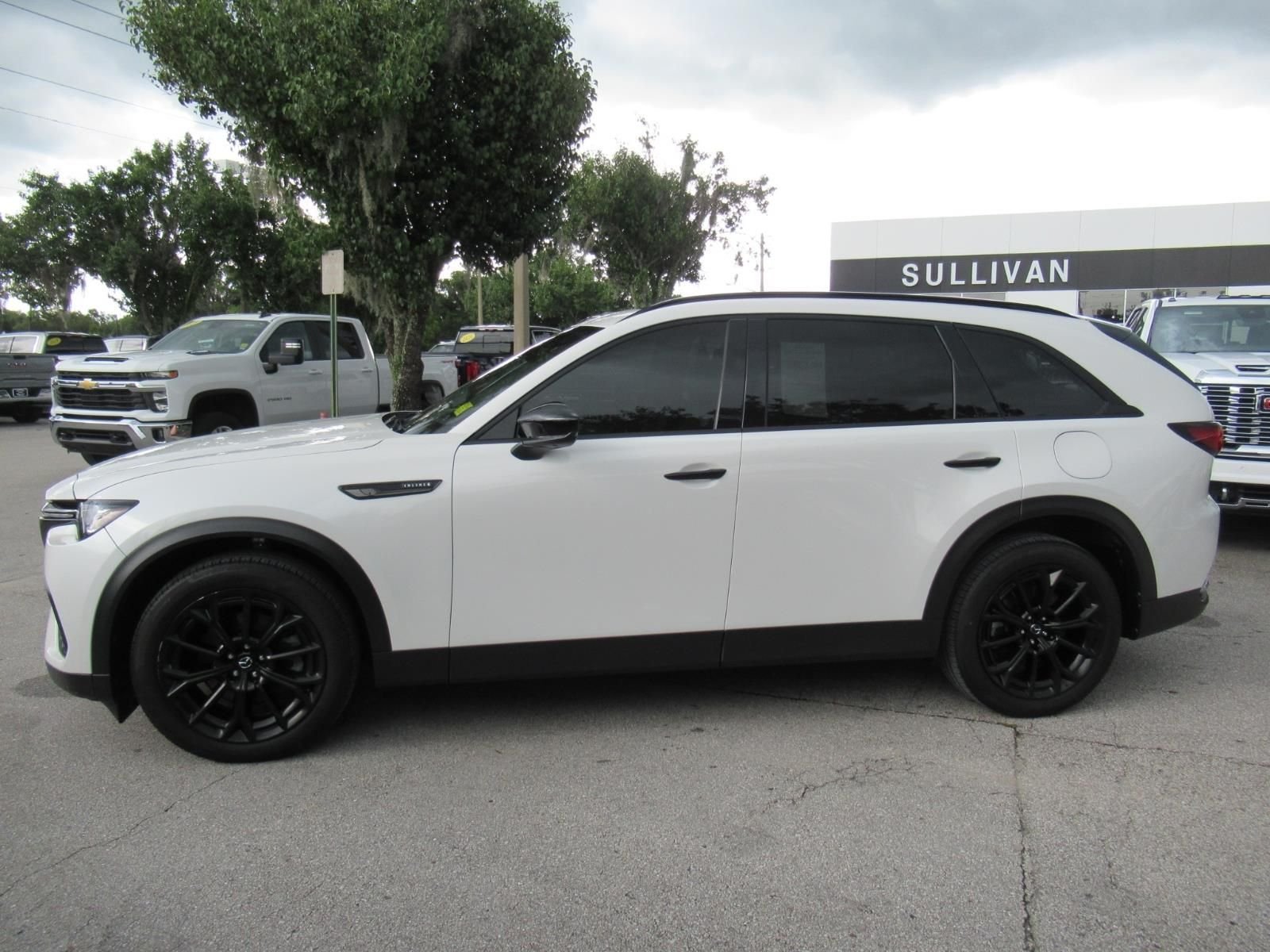 Used 2025 White Mazda 3.3 Turbo Premium Plus image 4