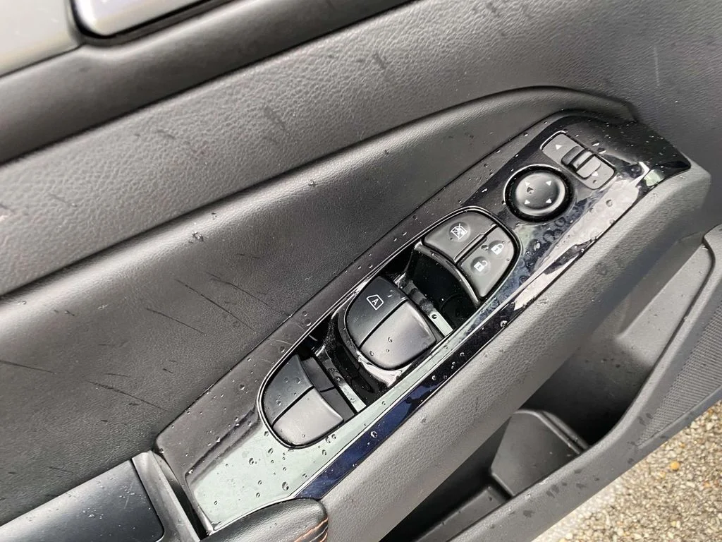 2024 Nissan Altima SR - Photo 20