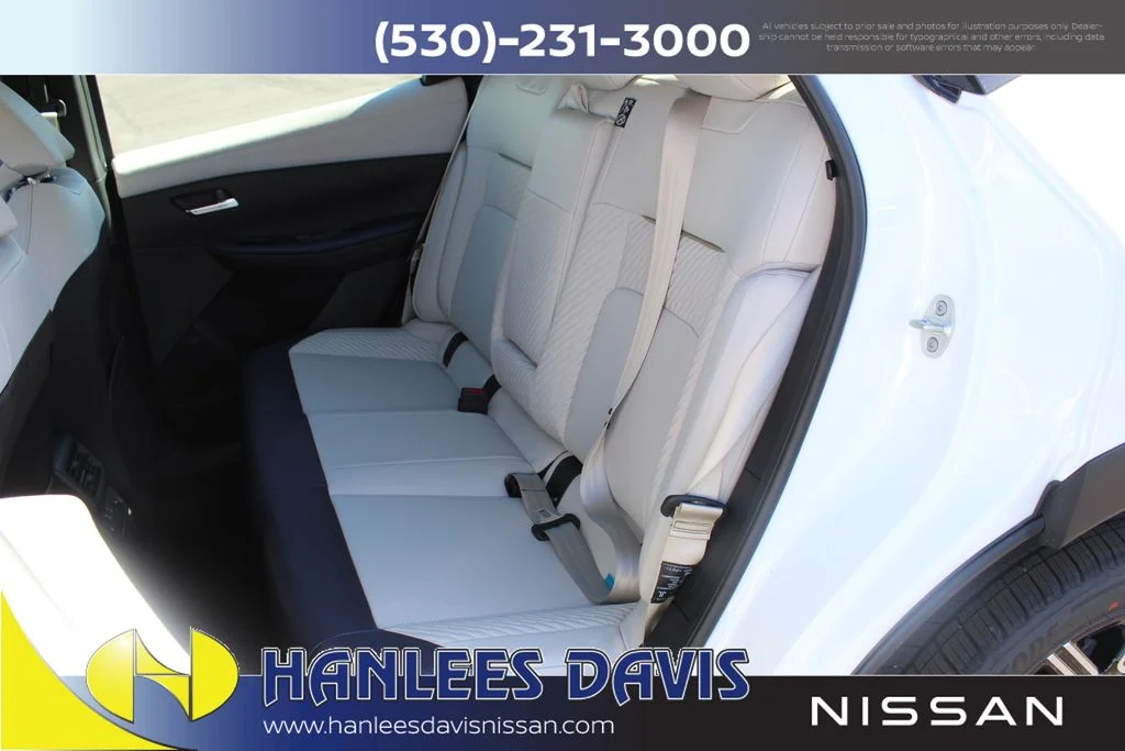 New 2026 White Nissan PLATINUM+ image 17