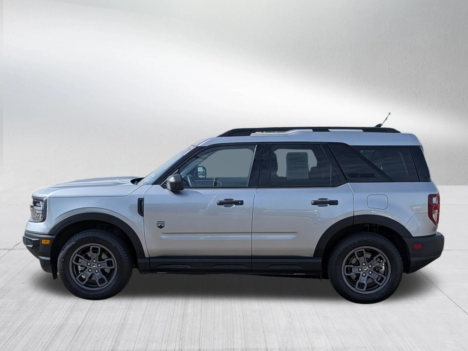 Used 2023 Iconic Silver Metallic Ford Big Bend image 4