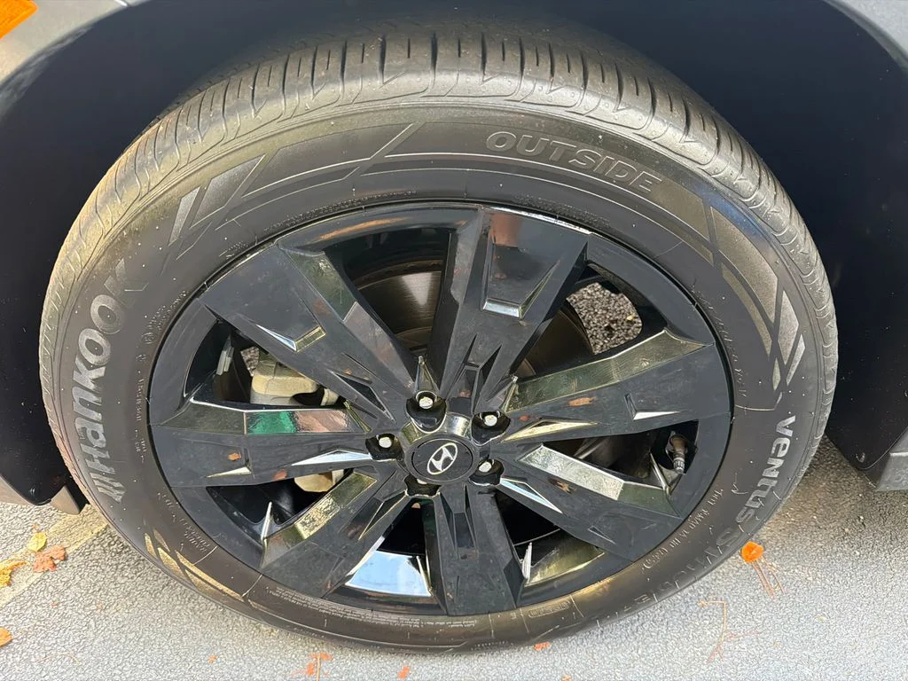 Used 2025 Black Hyundai XRT image 11