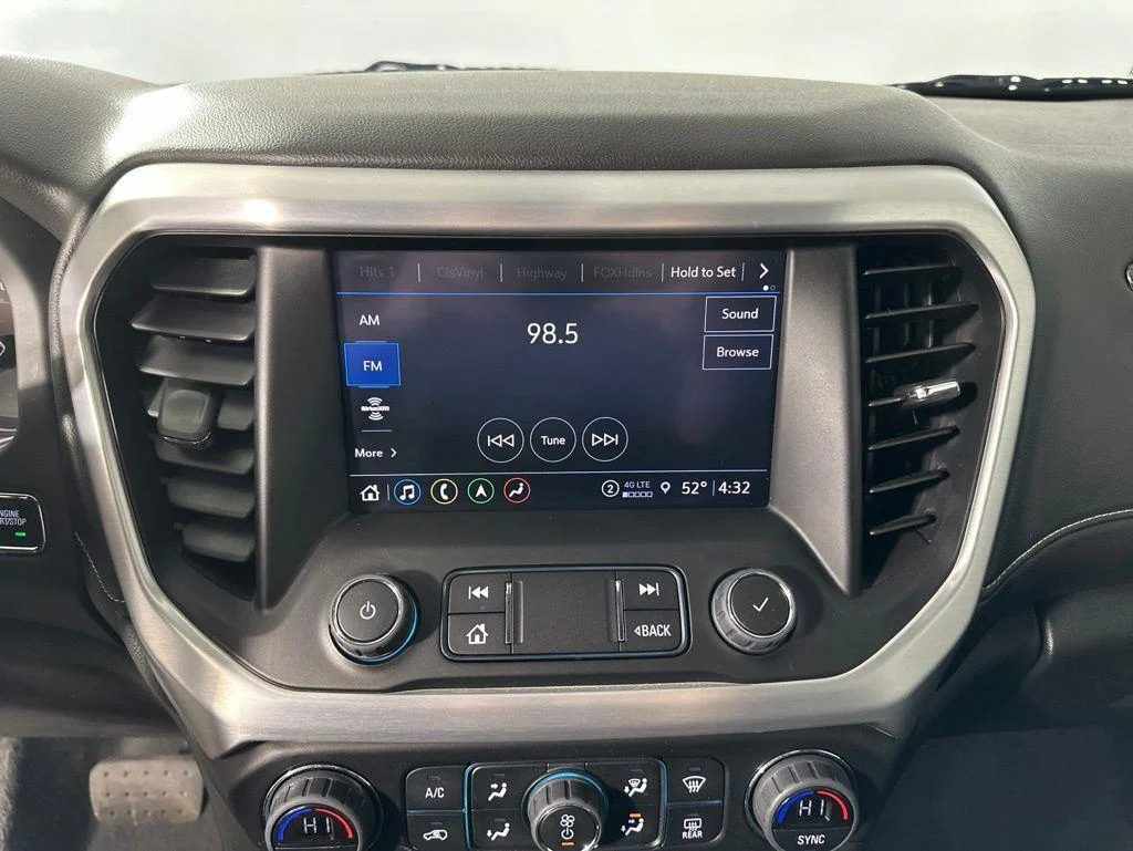 Used 2023 Sterling Metallic GMC SLT image 18