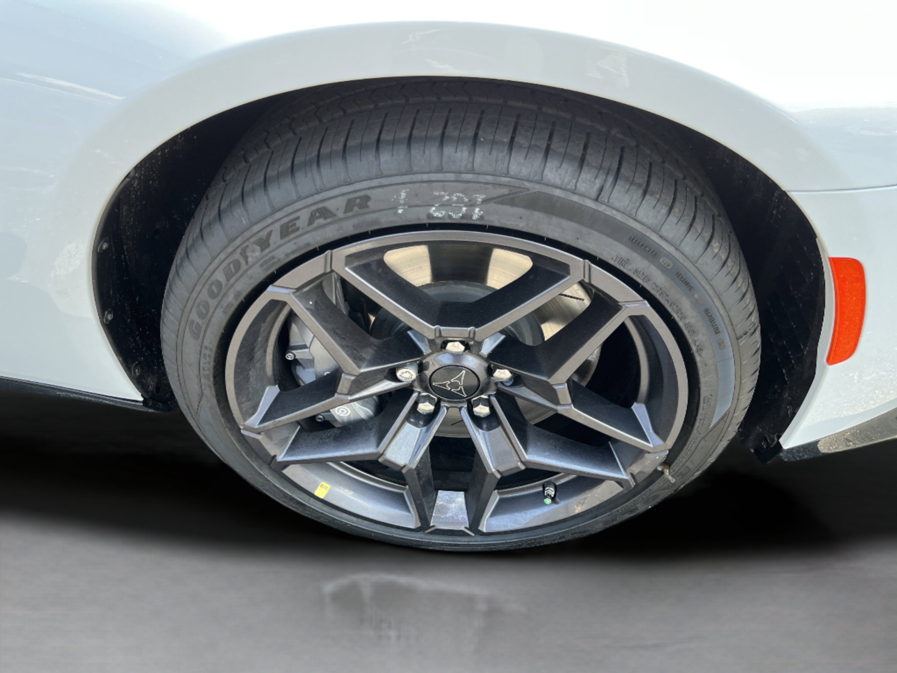 New 2026 White Knuckle Exterior Paint Dodge Scat Pack image 29