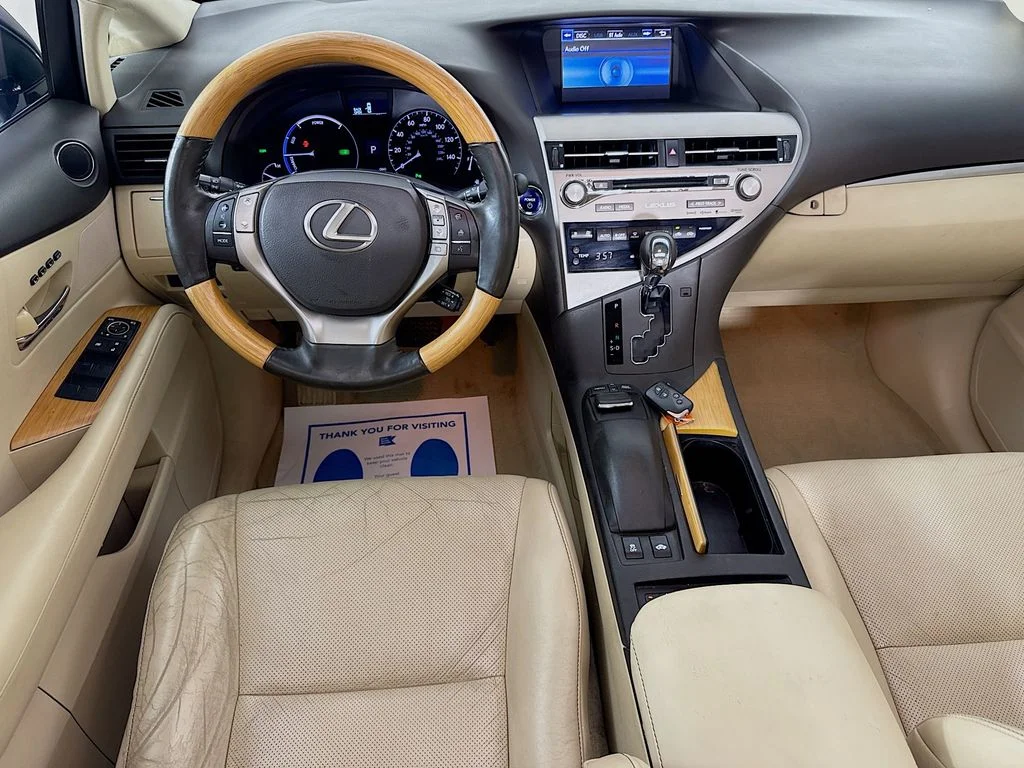 Used 2015 Black Lexus 450h image 29