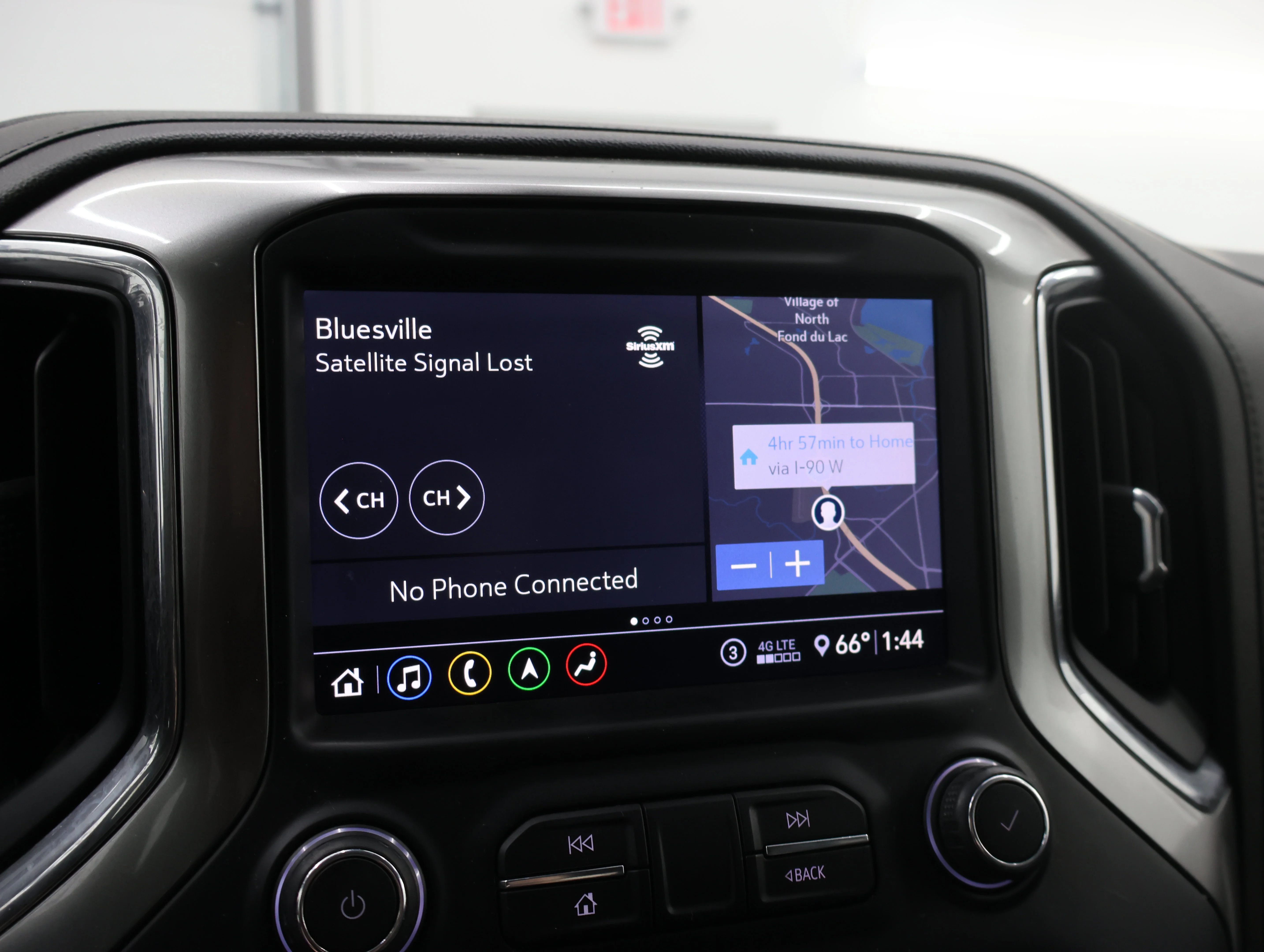 Used 2020 Black Chevrolet LTZ image 55