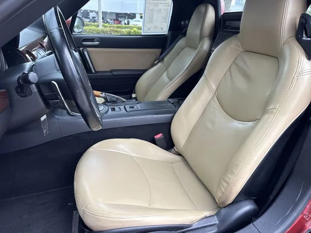 2012 Mazda MX-5 Miata Grand Touring Hard Top - Photo 11