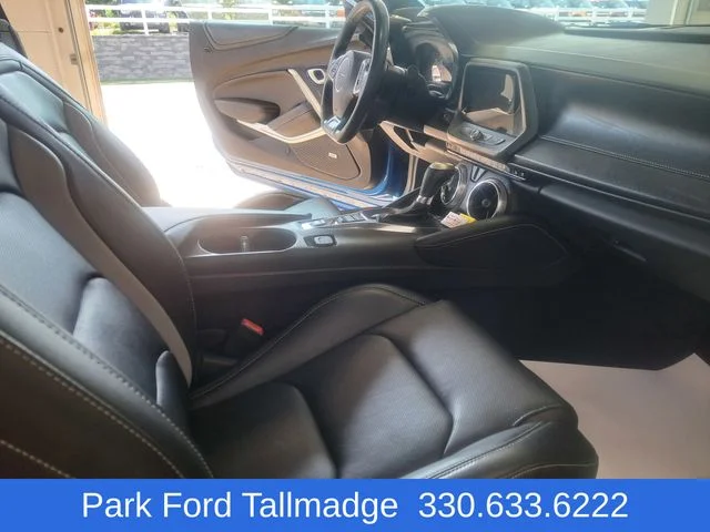 Used 2018 Hyper Blue Metallic Chevrolet 2LT image 13