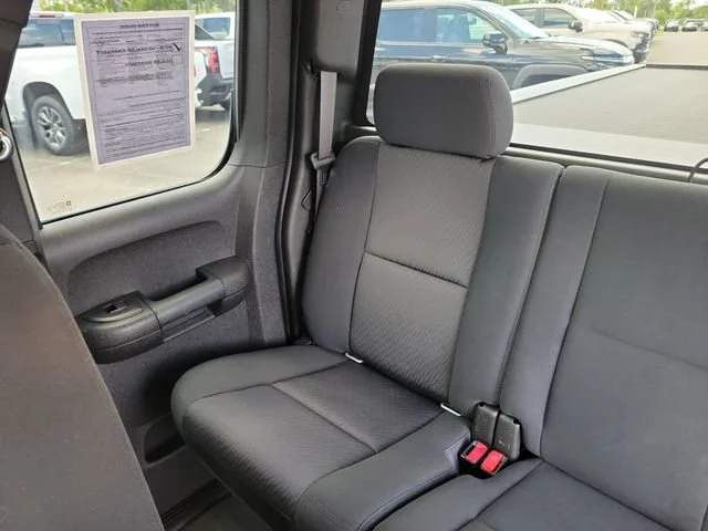 Used 2013 GRAYSTONE METALLIC Chevrolet LT image 9