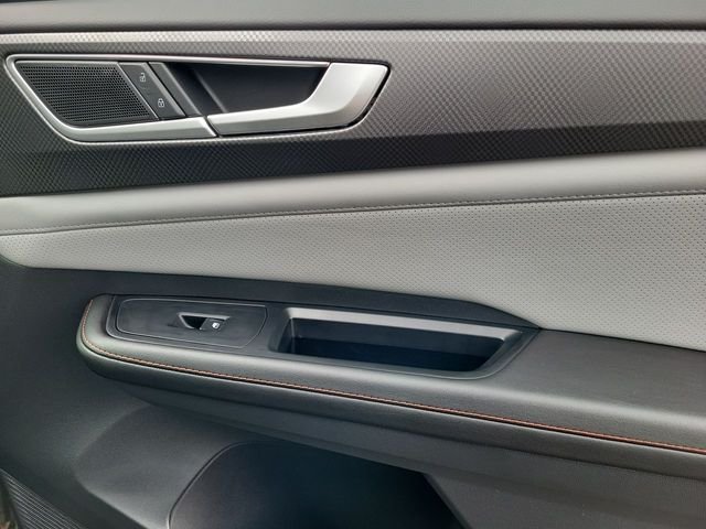 New 2026 Green Volkswagen 2.0T Peak Edition image 18