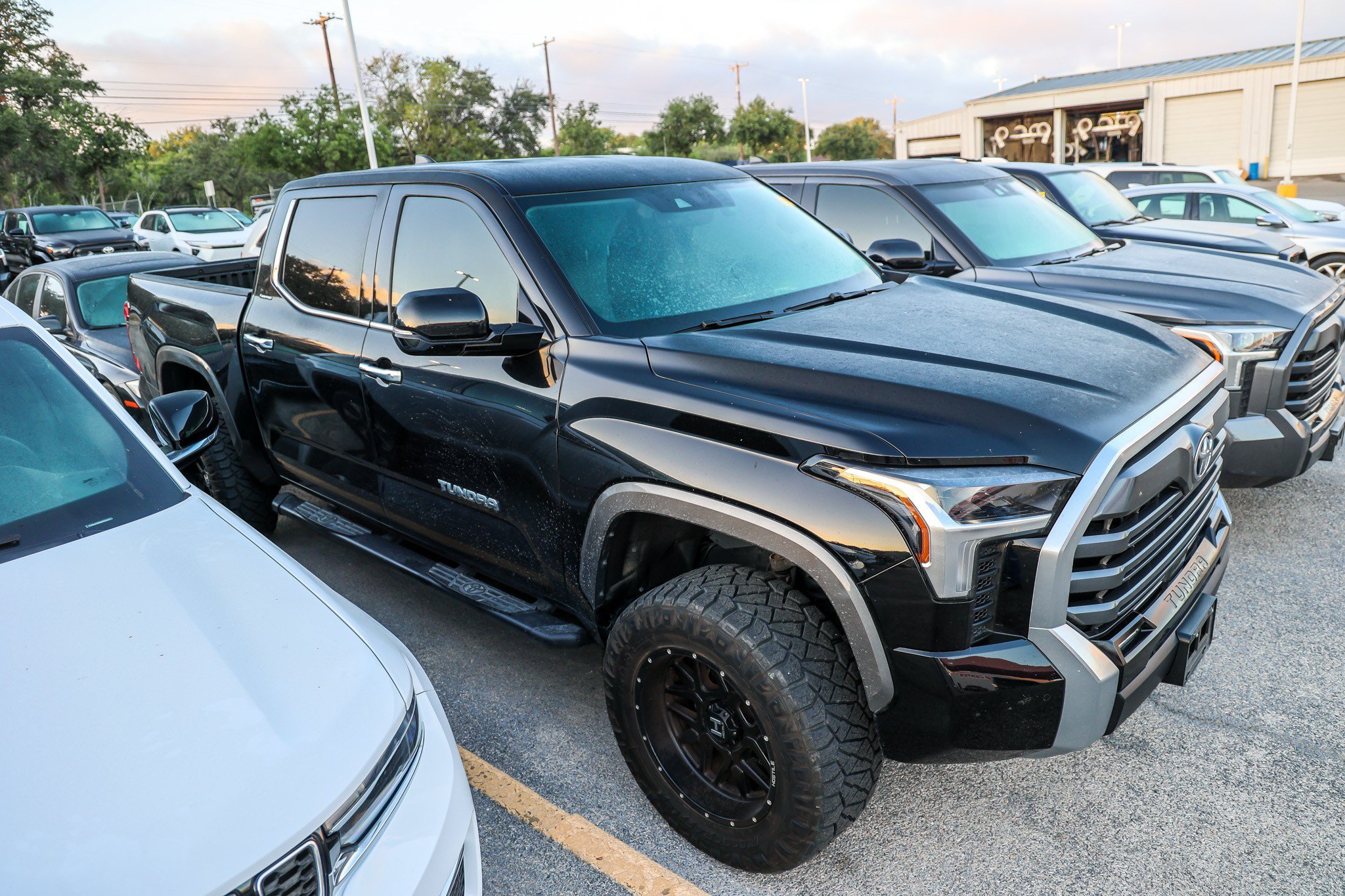 Used 2024 MIDNIGHT BLACK ME Toyota Limited image 6