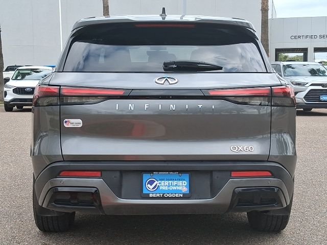 Certified Used 2023 Gray INFINITI PURE image 5