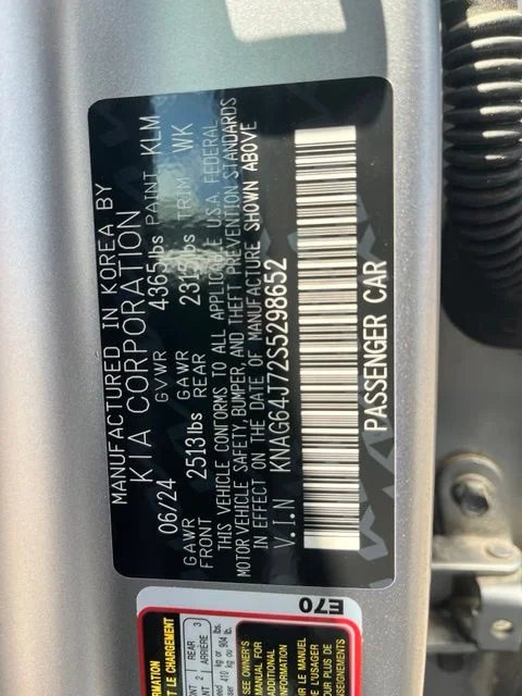 Used 2025 Gray Kia GT-Line image 14