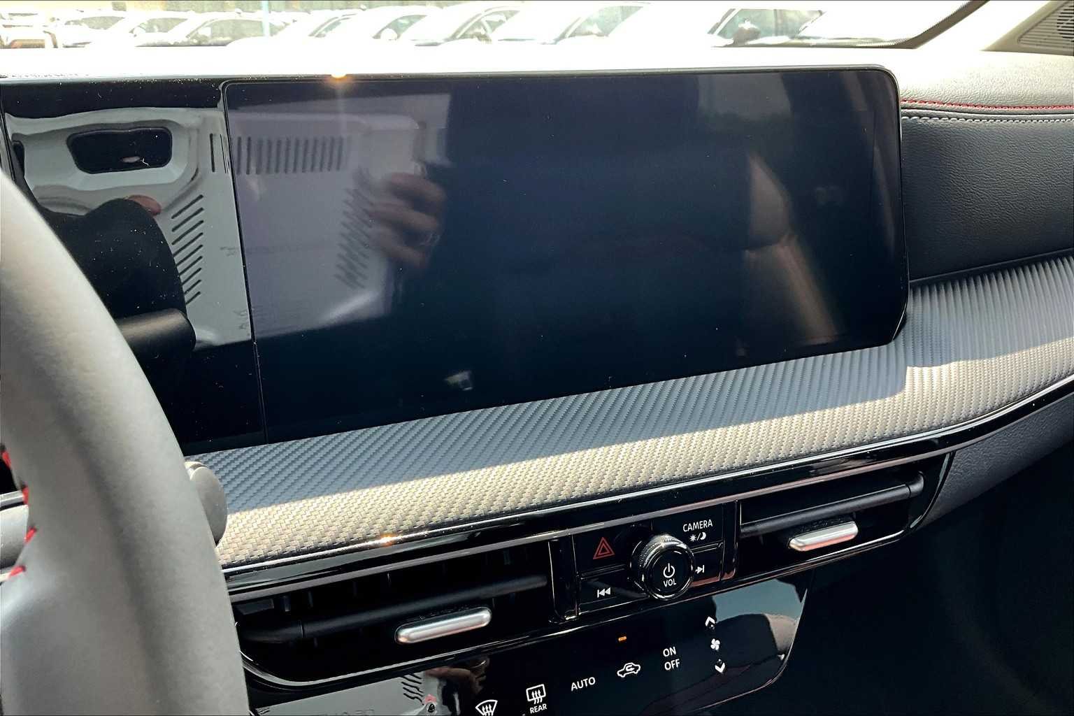 2025 Nissan Kicks SR - Photo 13