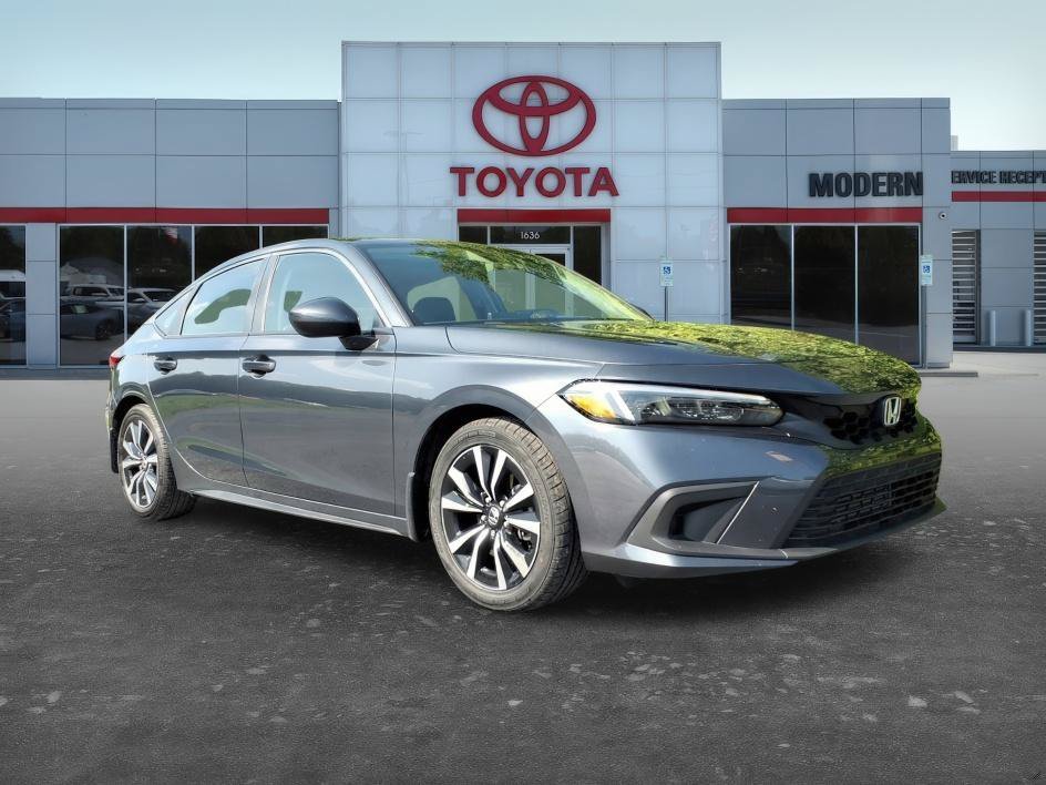 Used 2024 Gray Metallic Honda EX-L image 8