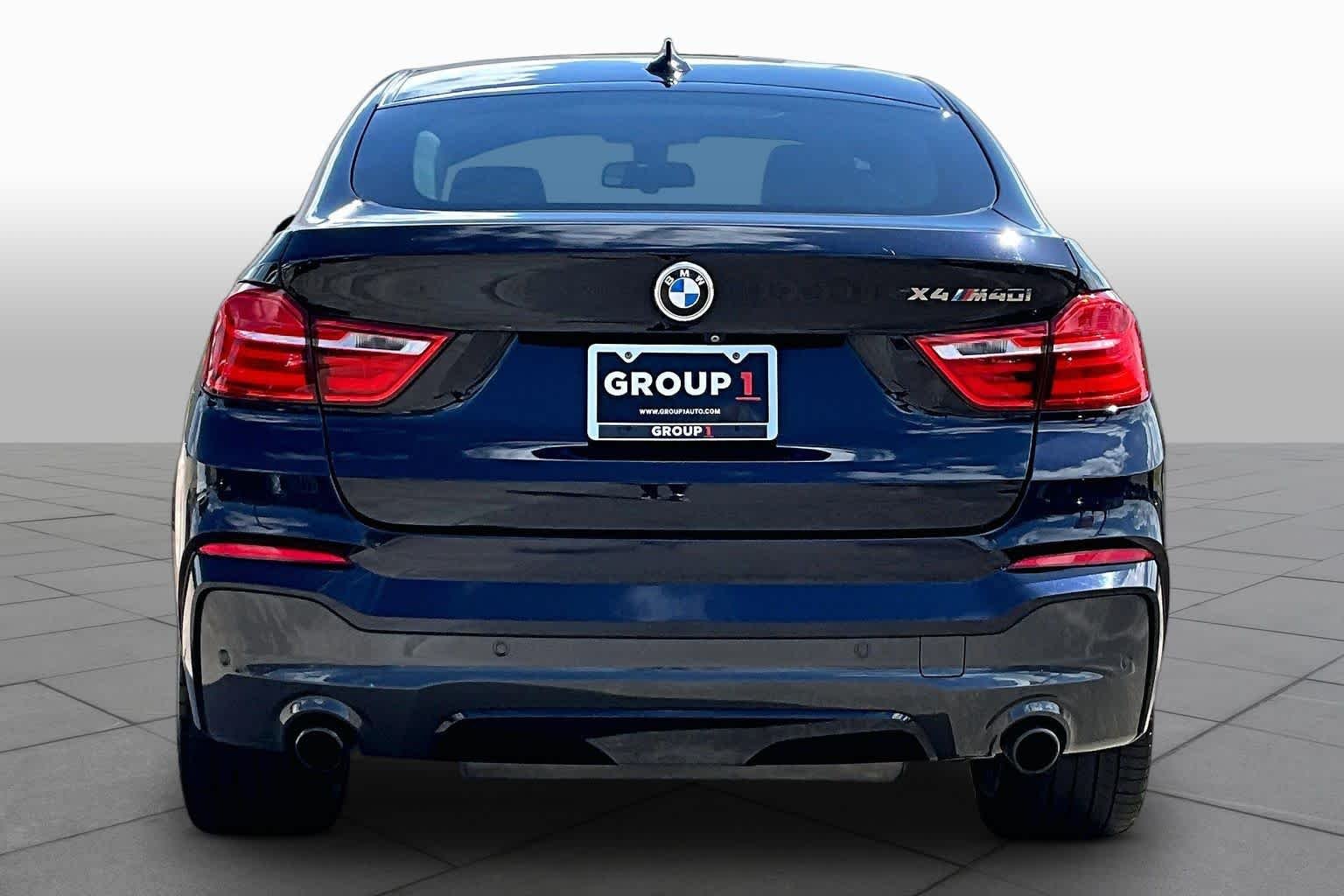 Pre-Owned 2017 BMW X4 M40i M40i