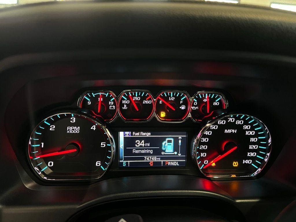 Used 2018 Pearl Chevrolet High Country image 24