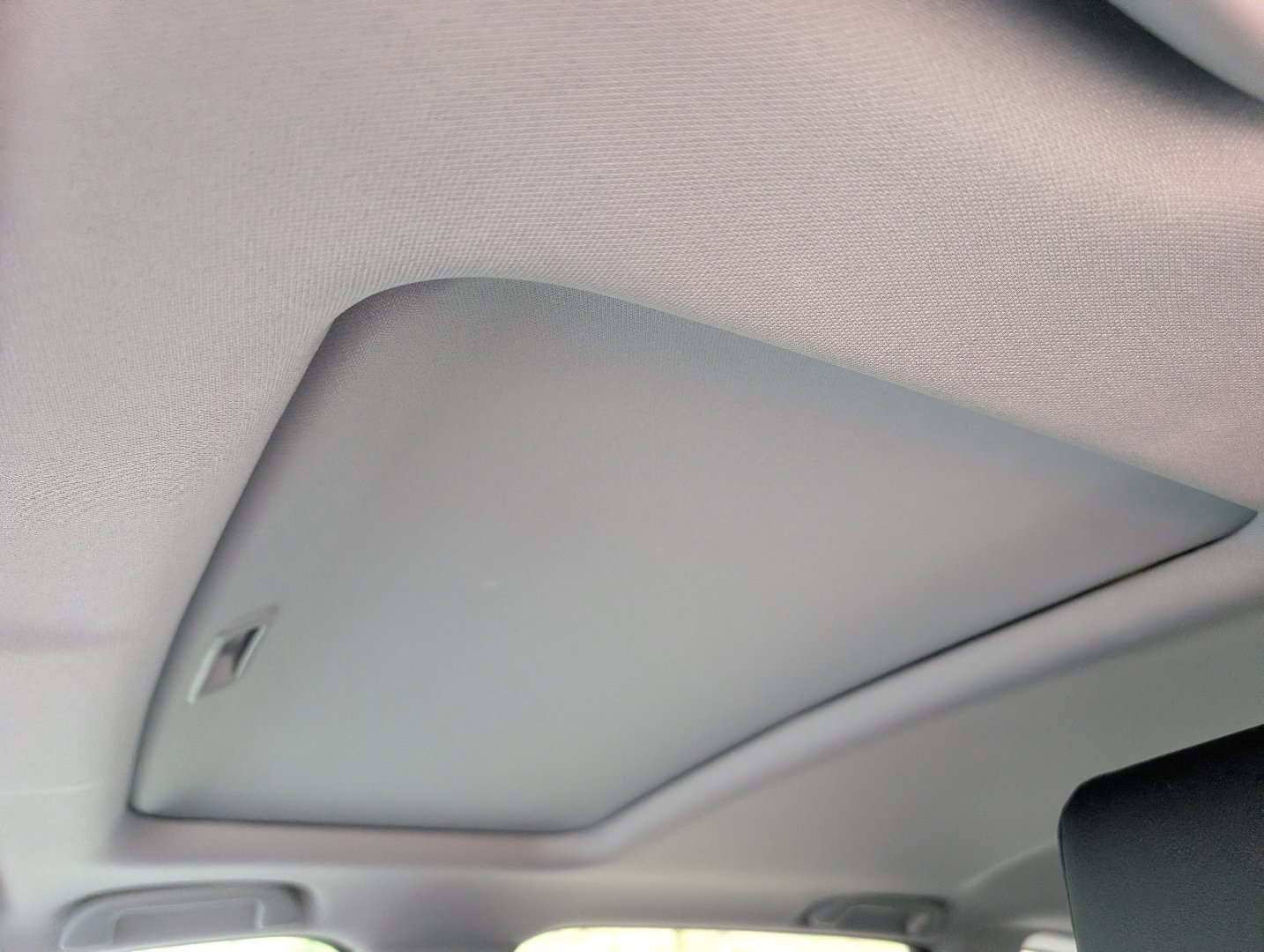 Used 2022 Obsidian Blue Pearl Honda Touring image 23