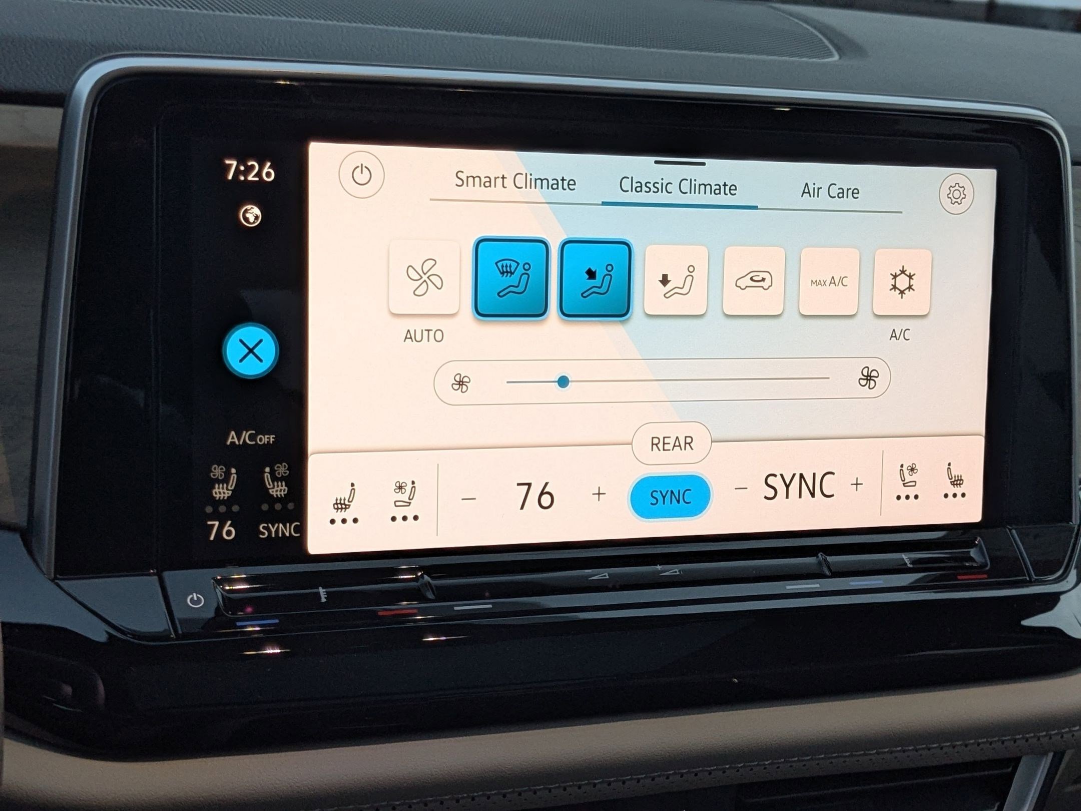 New 2026 Avocado Green Pearl Volkswagen 2.0T SE w/Technology image 13