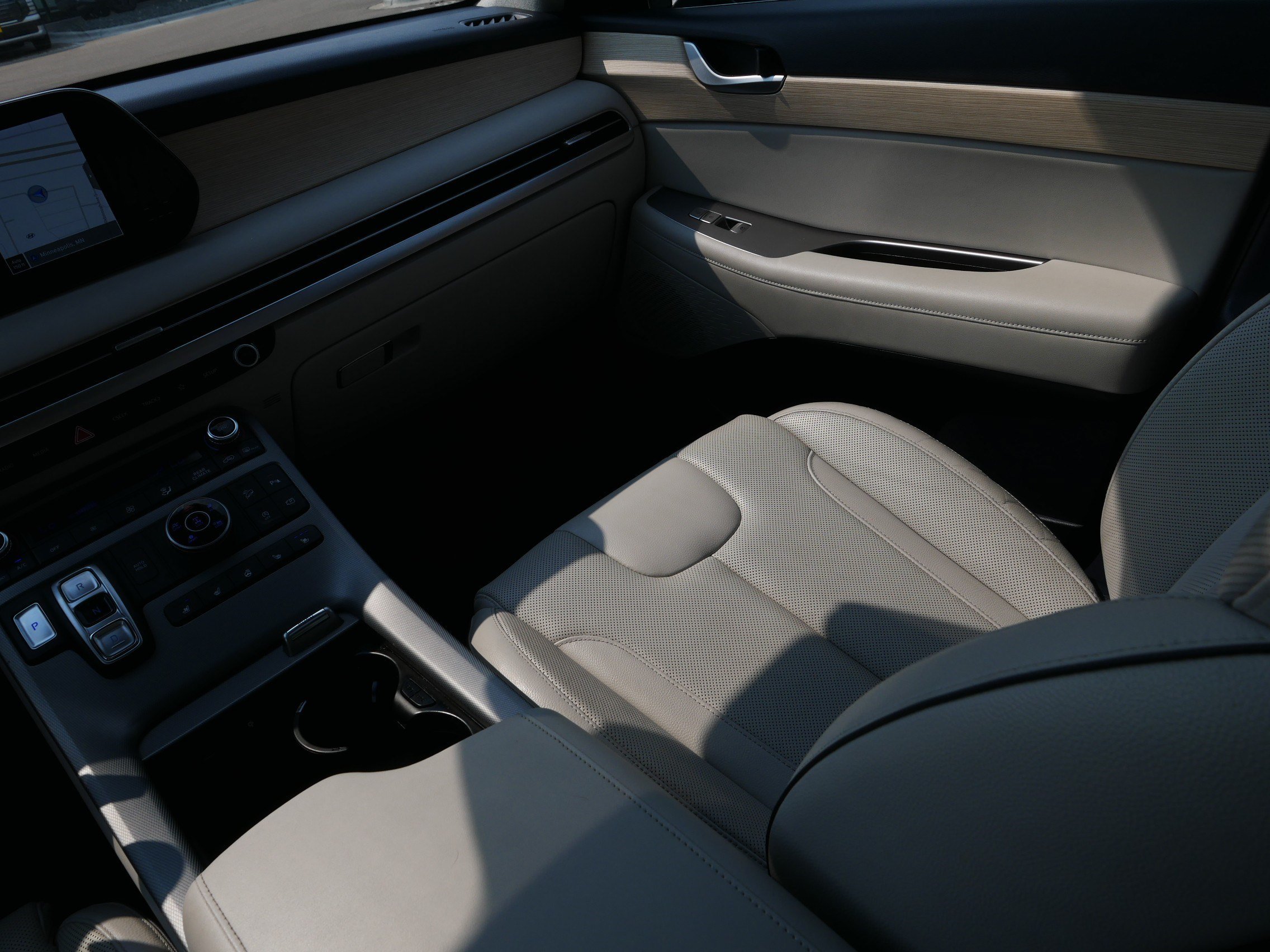 2023 Hyundai Palisade Limited - Photo 11