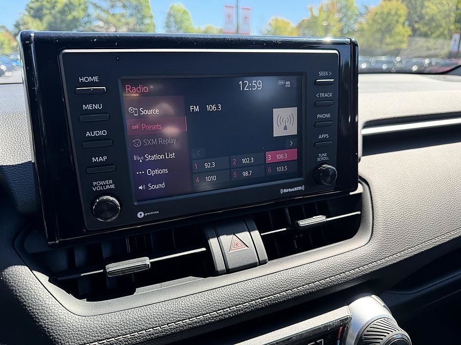 Used 2020 Midnight Black Metallic Toyota XLE image 18