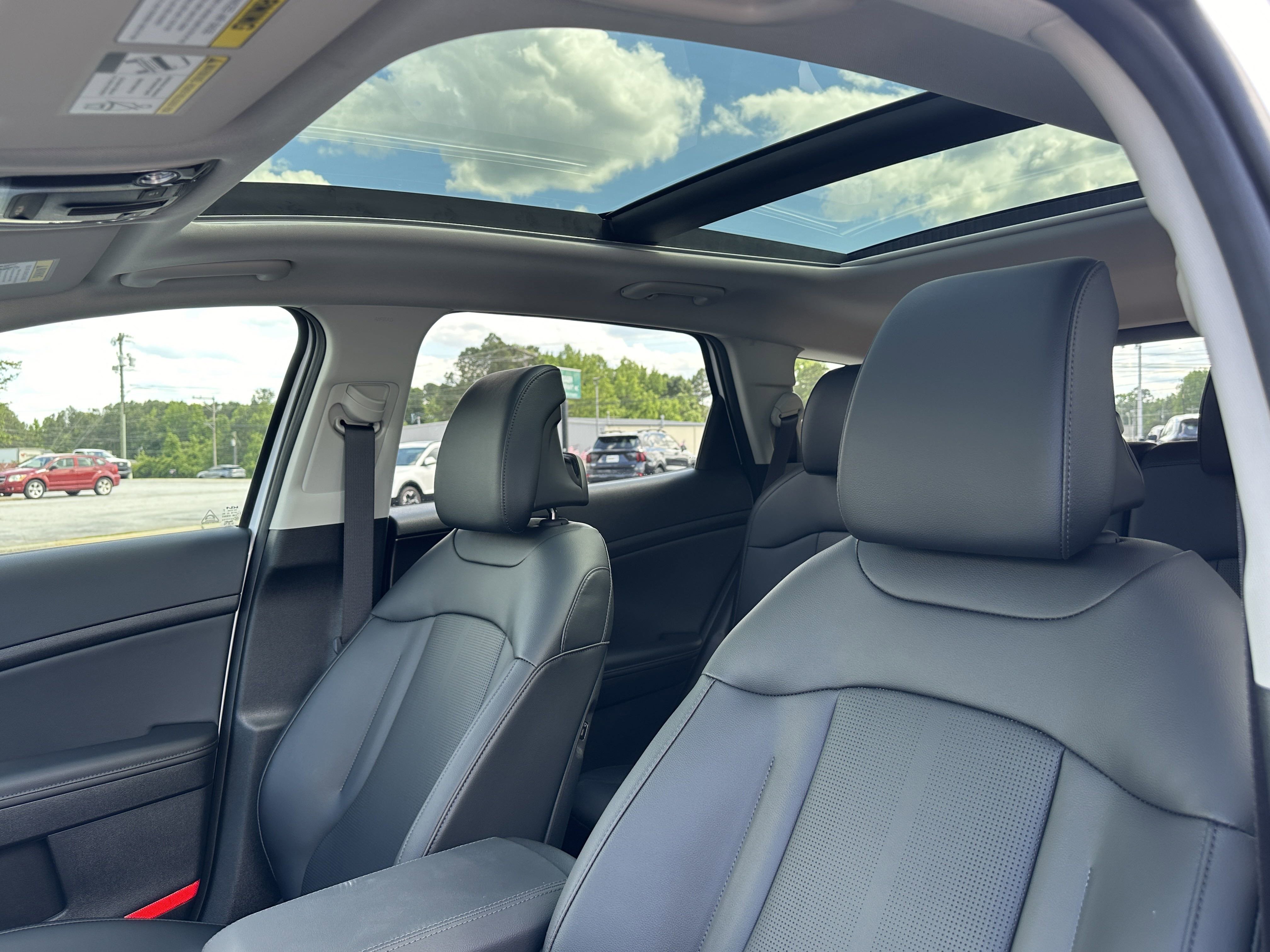2026 Kia Sportage SX - Photo 34