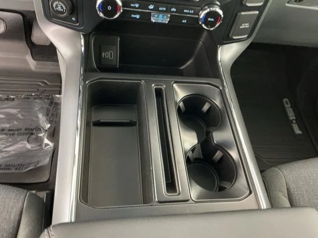New 2026 Oxford White Ford XLT image 19