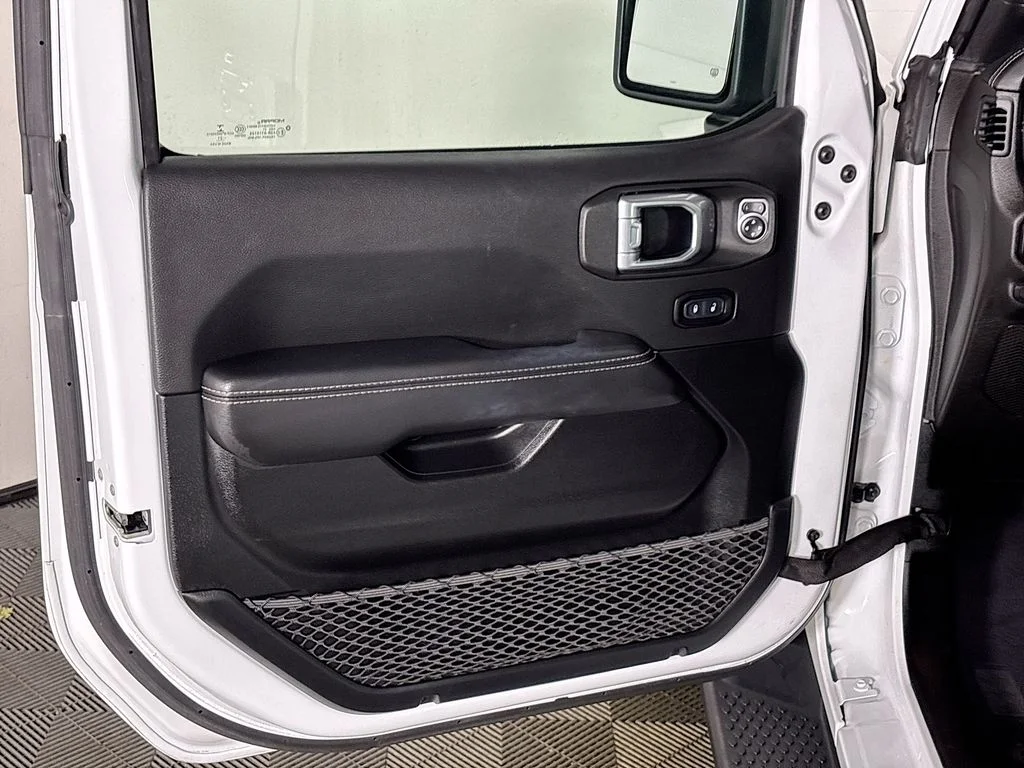 Used 2021 White Jeep Unlimited Sahara 4xe image 10