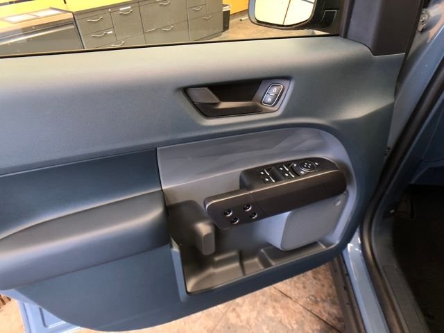 New 2025 Azure Gray Metallic Tri-Coat Ford XLT image 12