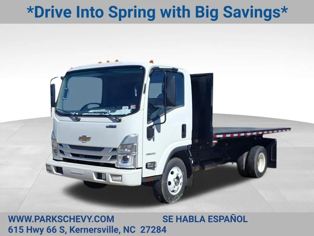 2024 Chevrolet Low Cab Forward 3500 Gas 132.5" WB Regular Cab's photo