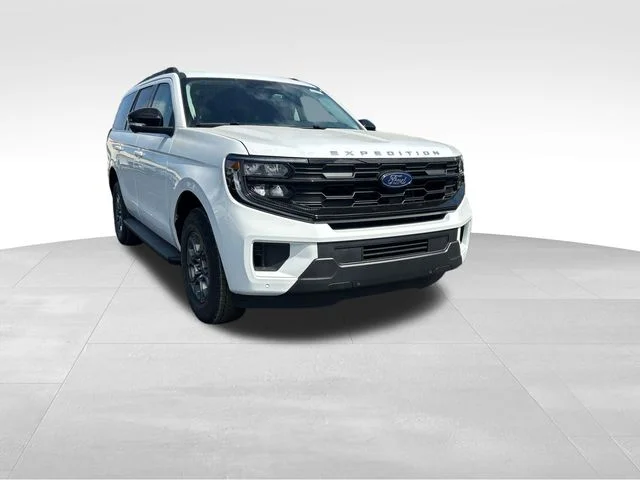 New 2026 Oxford White Ford Active image 8