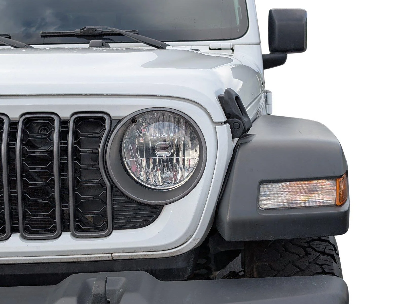 Used 2025 Bright White Clearcoat Jeep Sport S image 12