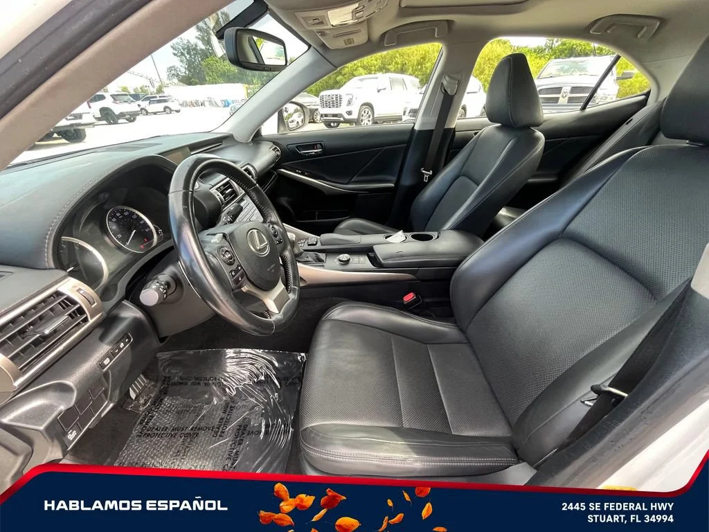 Used 2015 White Lexus 4dr Sport Sdn AWD image 10