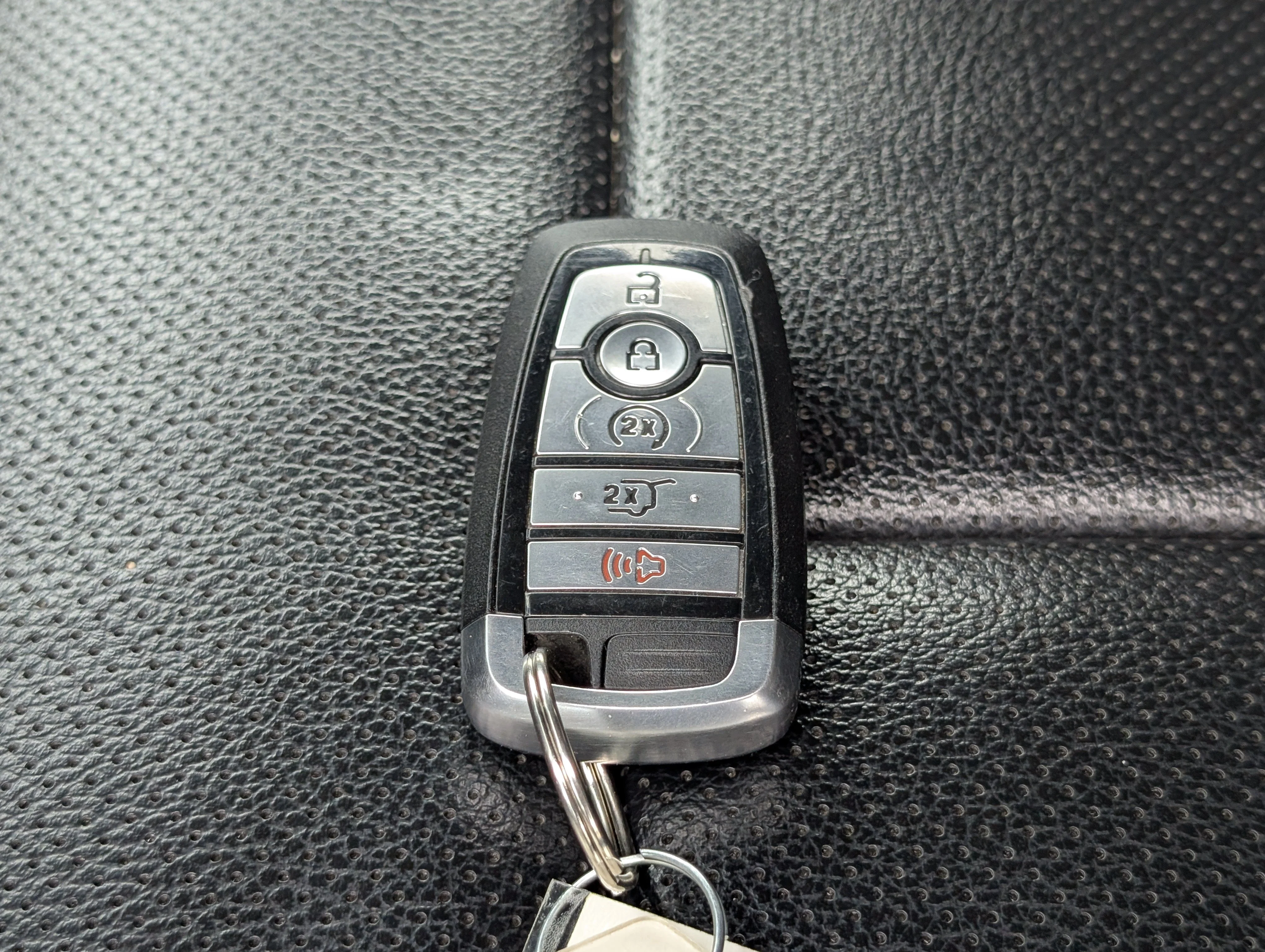Used 2021 Agate Black Ford XLT image 34
