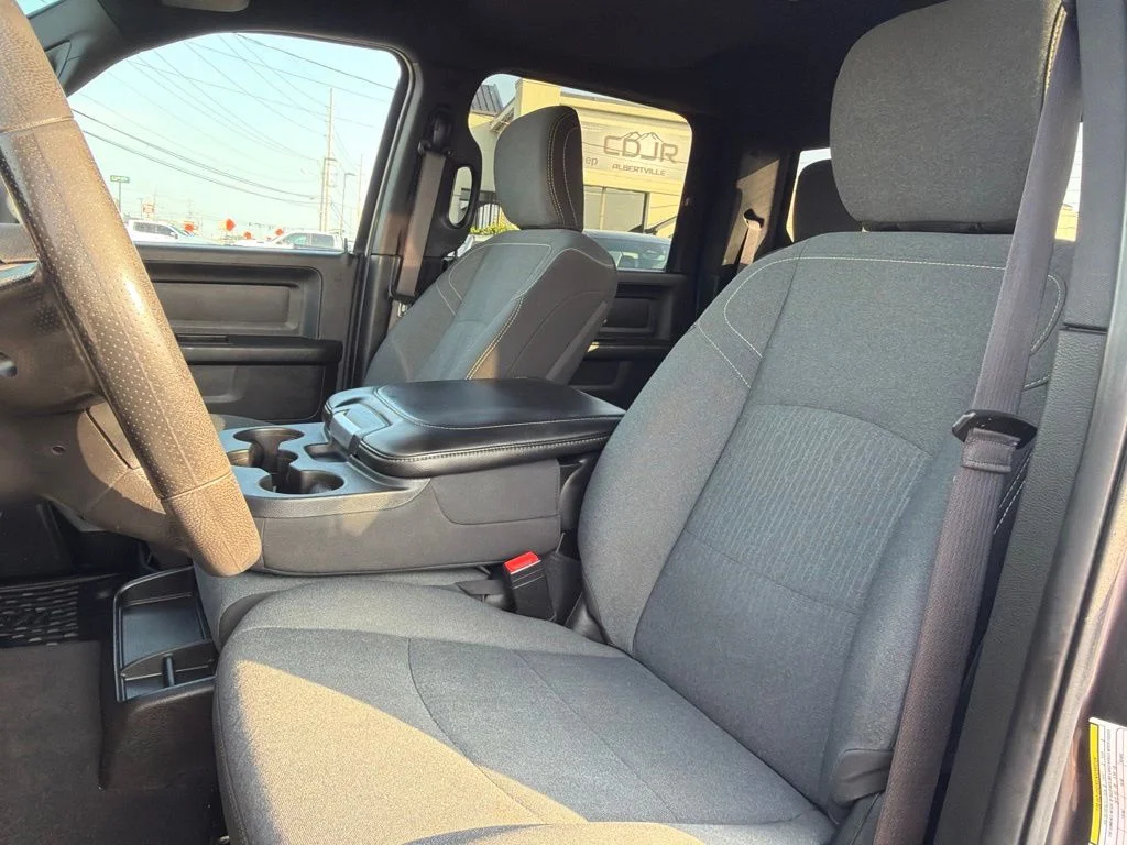 Used 2021 Gray Ram Tradesman image 29