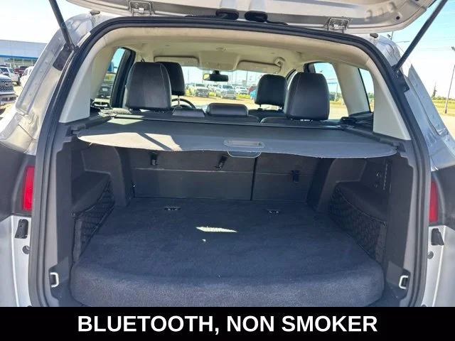 Used 2016 Ingot Silver Ford SEL image 3