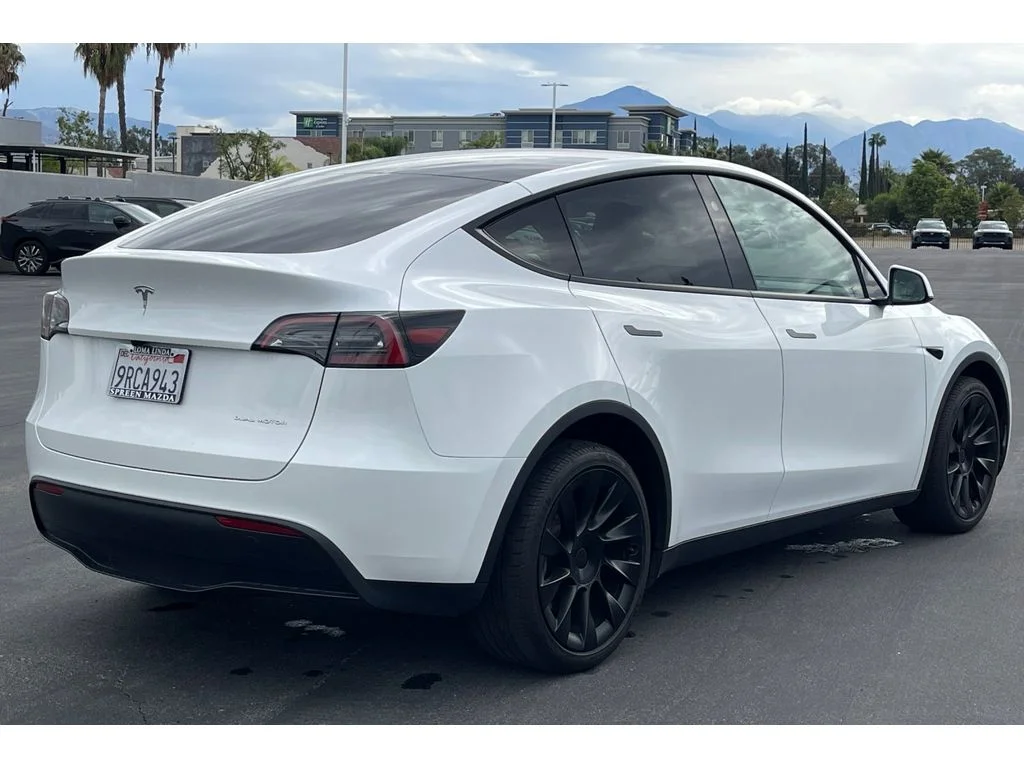 Used 2025 Pearl White Multi-Coat Tesla Long Range image 7