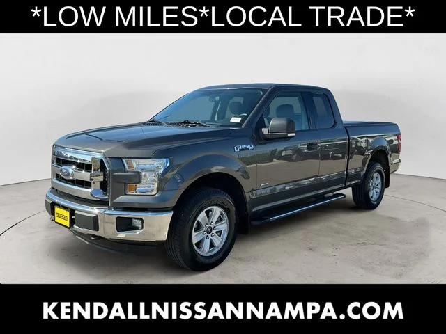 Used 2015  Ford XLT image 1