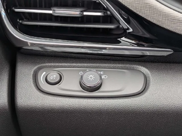 New 2026 Moonstone Gray Metallic Buick Avenir image 25