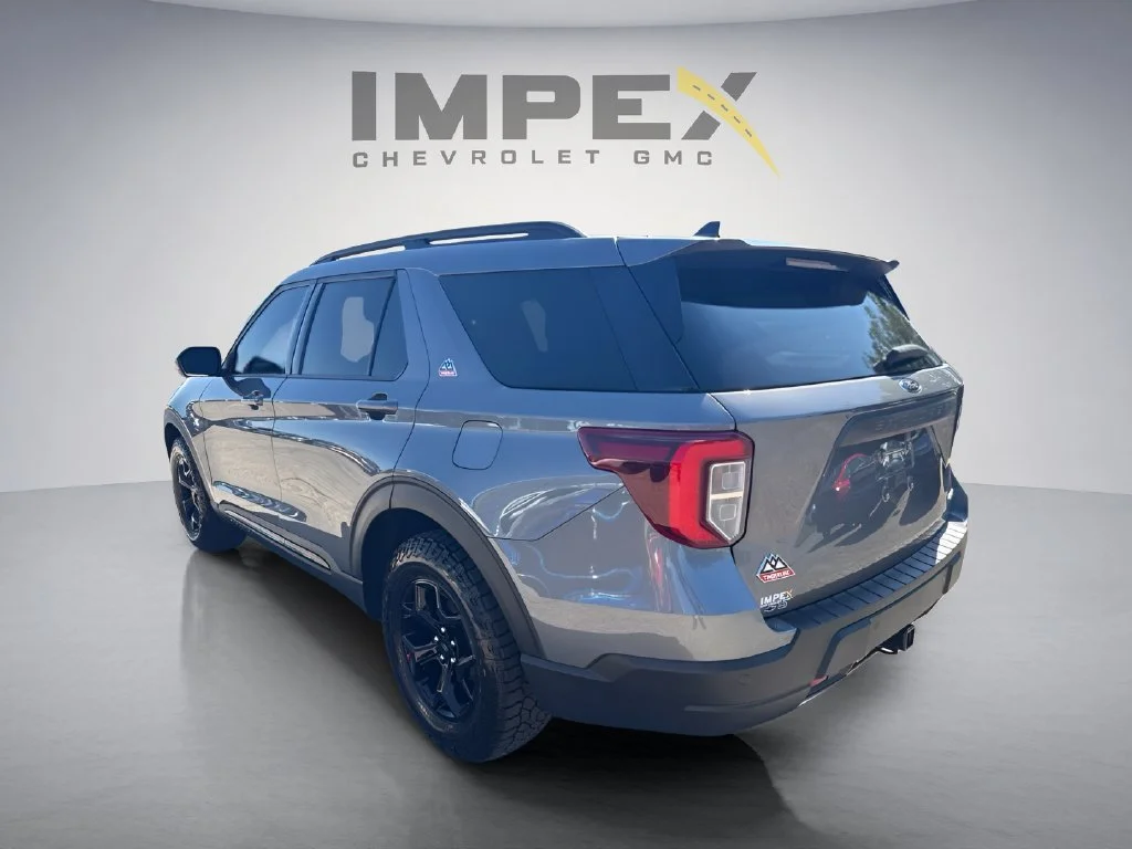 Used 2023  Ford Timberline image 3