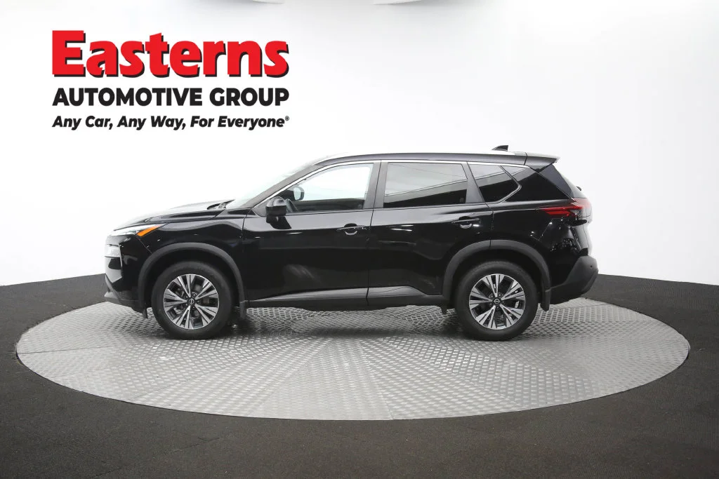 Used 2023 Black Nissan SV image 61