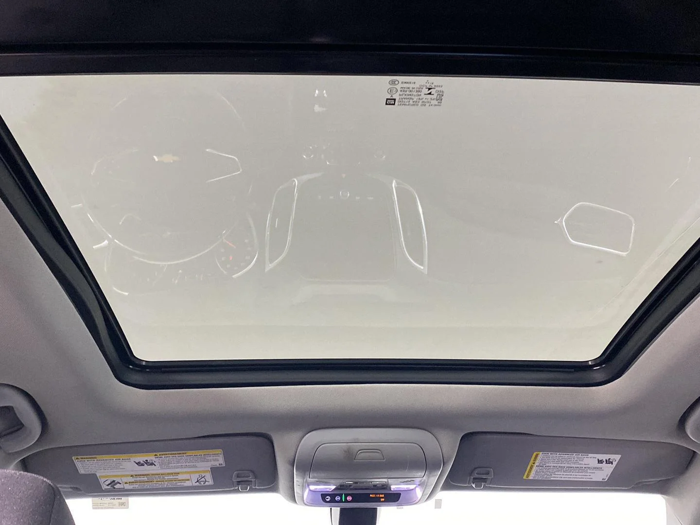 Used 2019 Iridescent Pearl Tricoat Chevrolet LT image 29