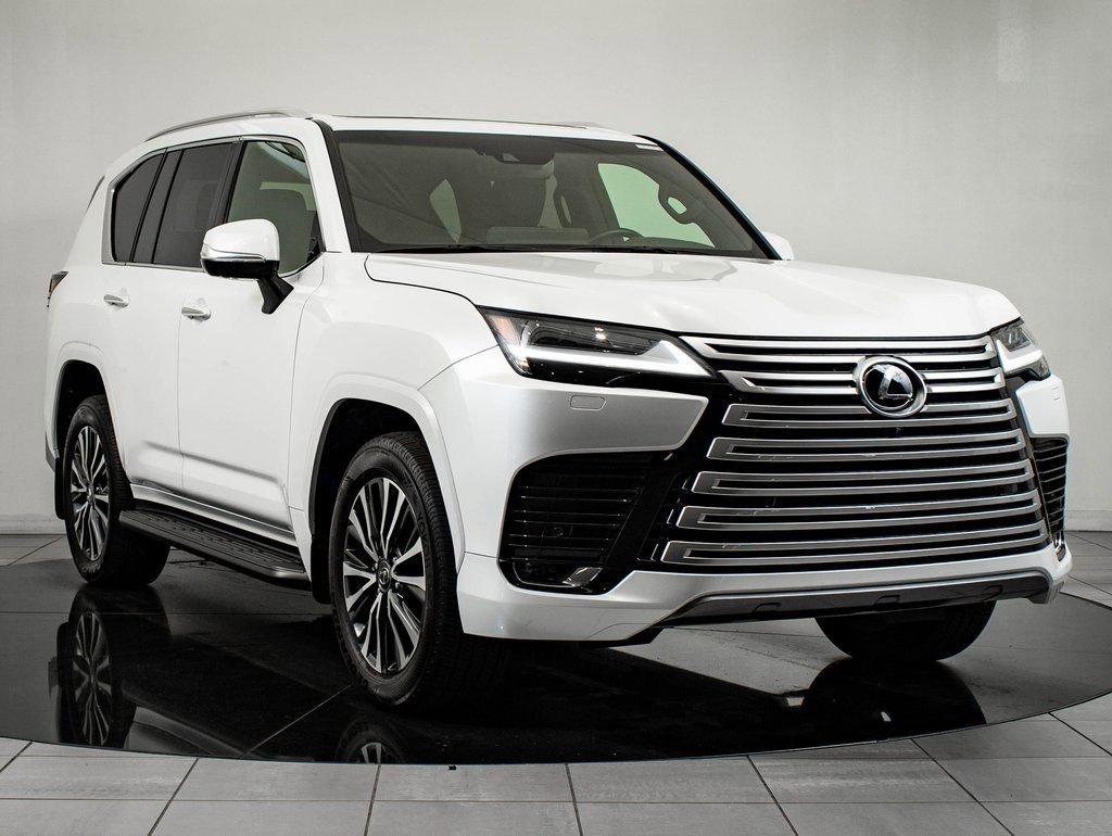 Used 2024 White Pearl Lexus 600 Premium image 12