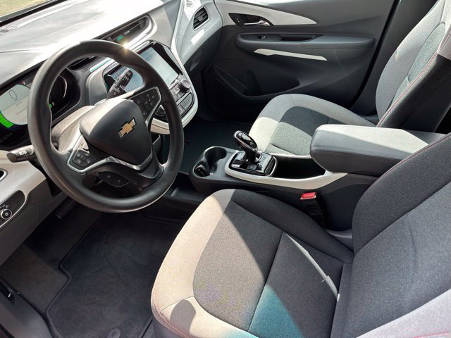 Used 2019 Summit White Chevrolet LT image 13