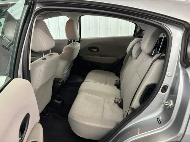 Used 2017 Silver Honda LX image 11