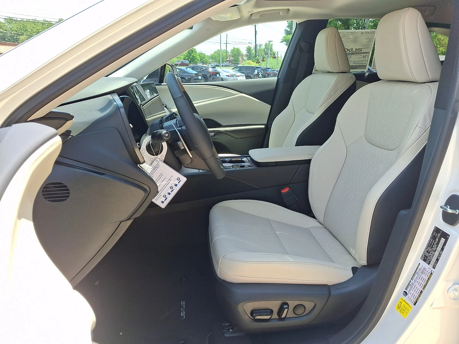 2026 Lexus RX 350 Premium - Photo 11