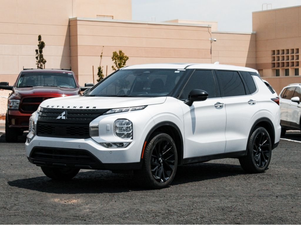 2024 Mitsubishi Outlander